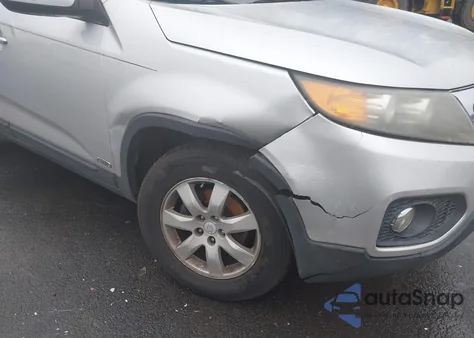 2012 Kia Sorento Lx из США, поврежденный, VIN 5XYKTCA61CG196677